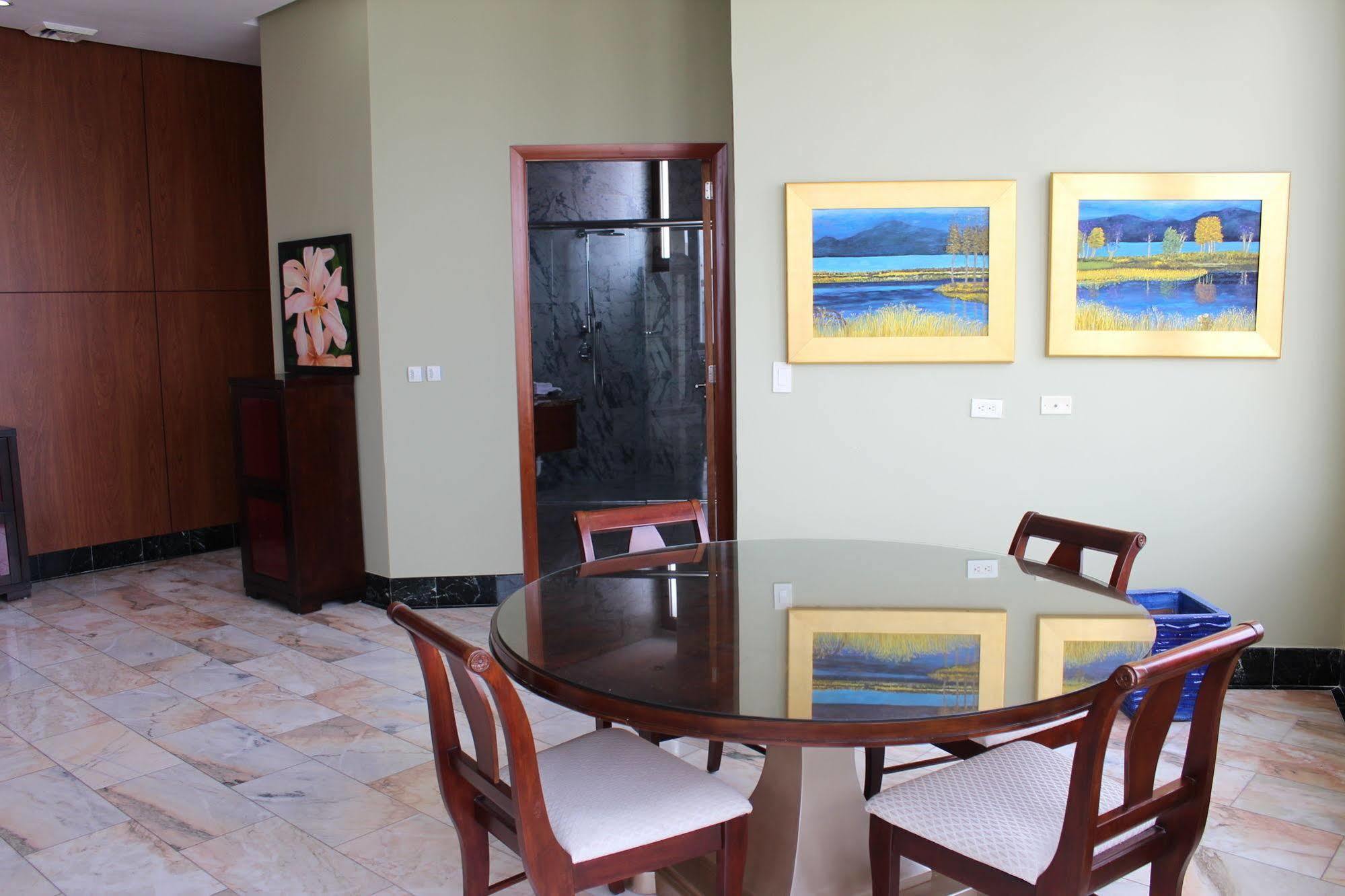 Torres de Alba Hotel&Suites Ciudad de Panamá Exterior foto