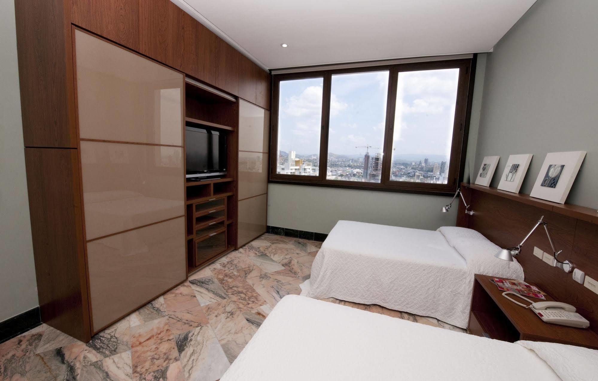 Torres de Alba Hotel&Suites Ciudad de Panamá Exterior foto