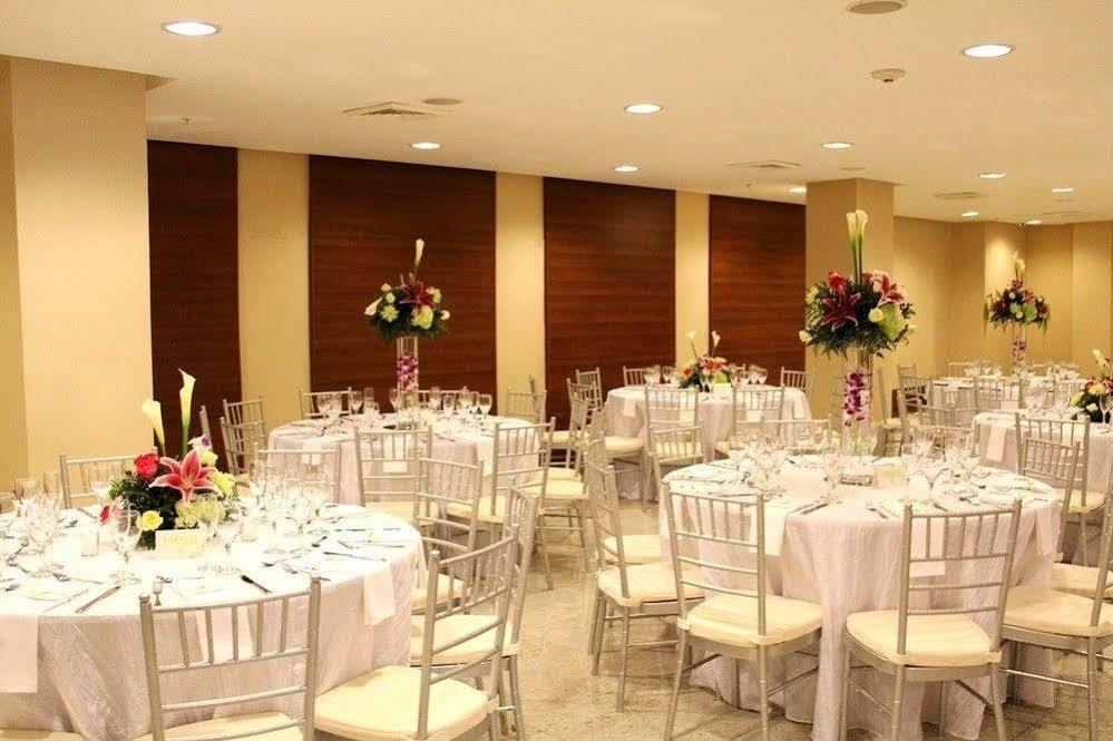 Torres de Alba Hotel&Suites Ciudad de Panamá Exterior foto